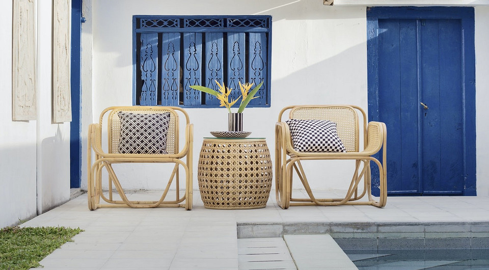 Ochrona przed deszczem Skuteczna ochrona mebli ogrodowych przed deszczem i śniegiem podczas zimowego przechowywania.