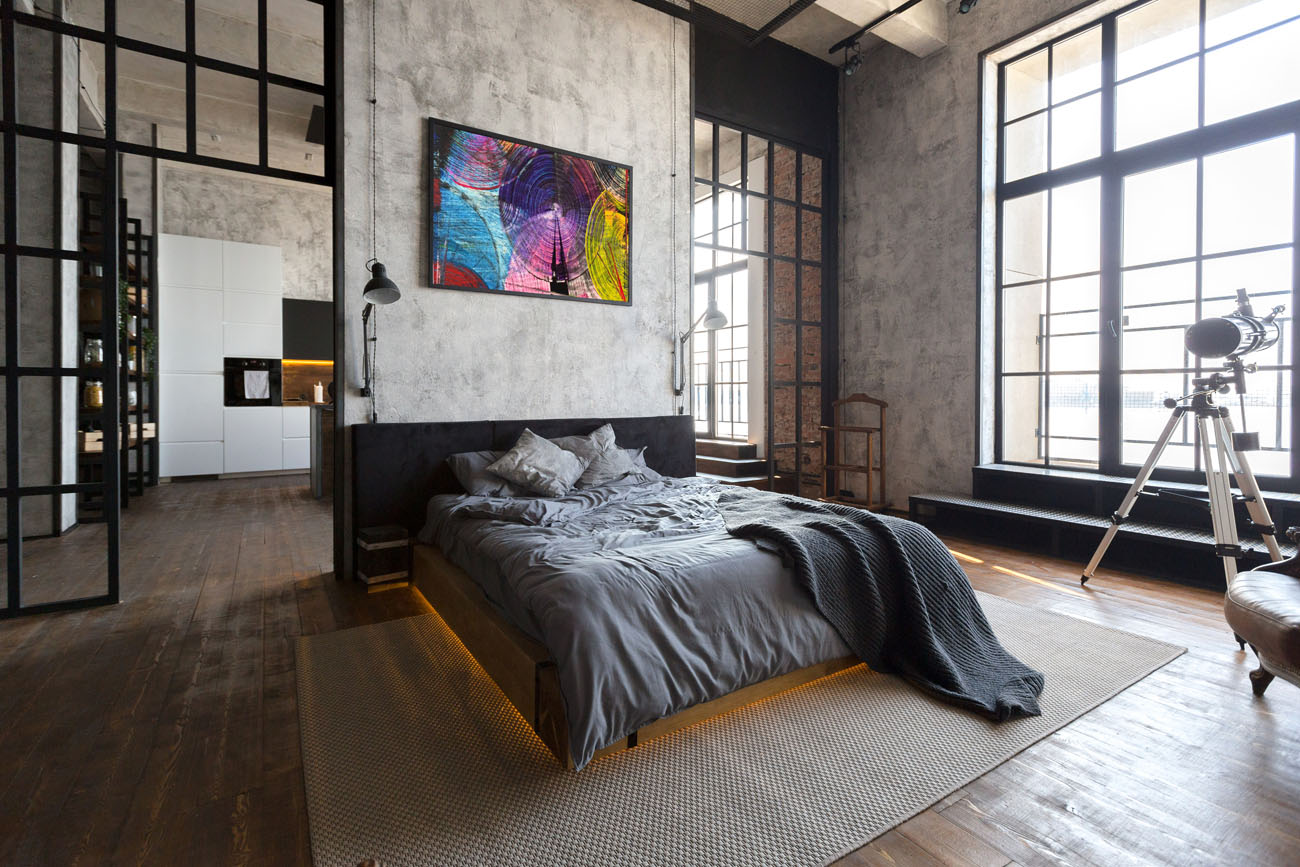 Industrialny minimalizm 2026 Minimalistyczna sypialnia w stylu industrialnym 2026 z akcentową ścianą.