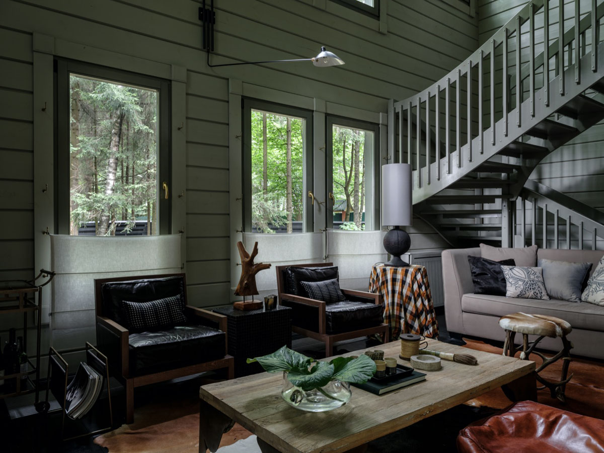 Stylowy dom z bali Stylowa aranżacja wnętrza domu z bali: minimalizm i naturalne akcenty w detalu.