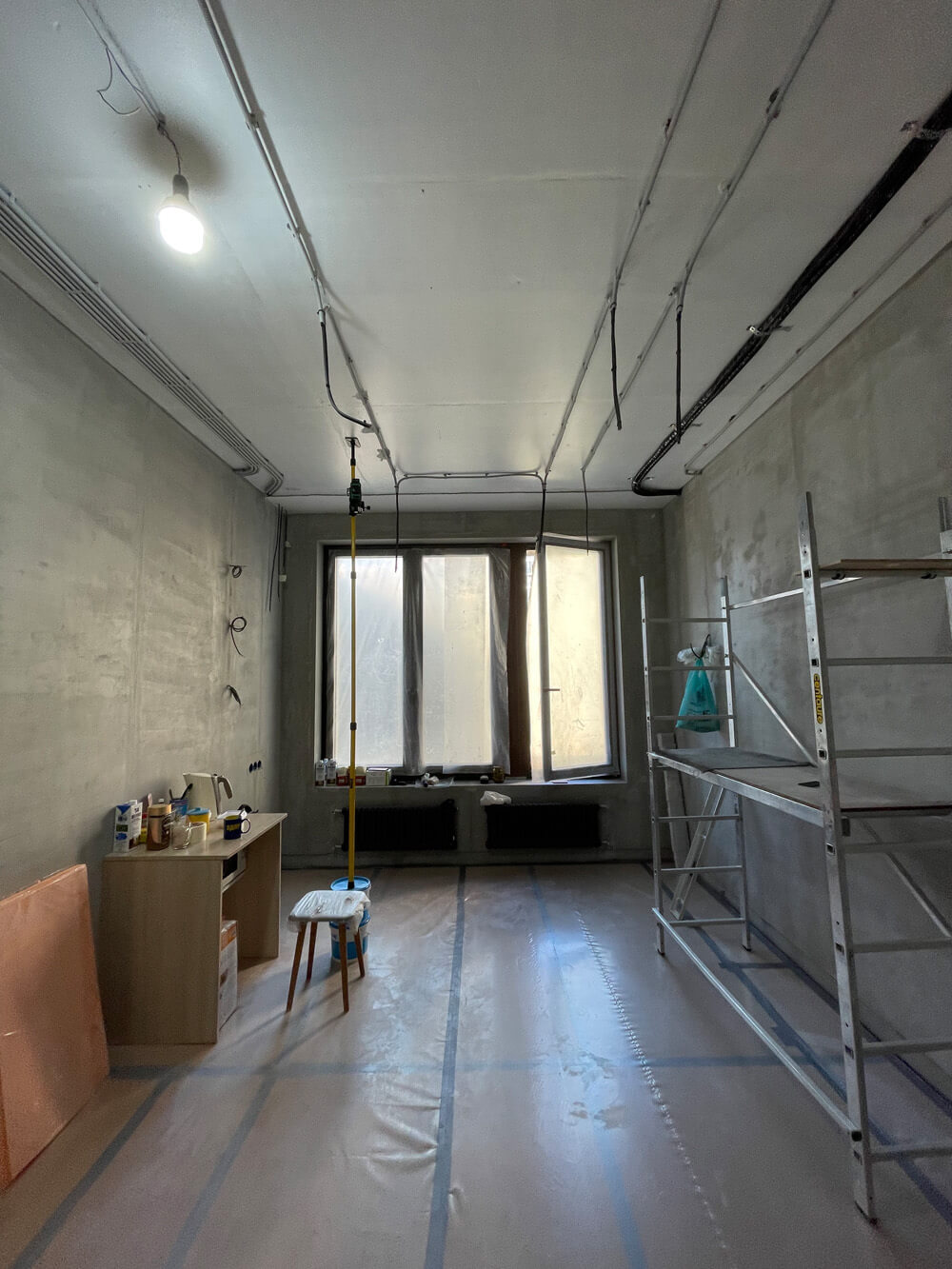 Bezpieczna instalacja: porady Porady dotyczące bezpiecznej instalacji elektrycznej: uziemienie, ochrona przed przeciążeniami i RCD.