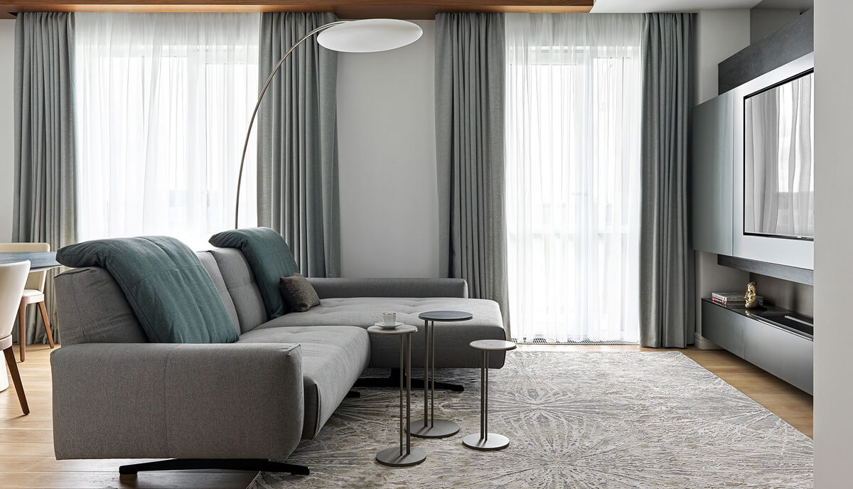 Neutralne kolory w mieszkaniu sprzyjają szybkiej sprzedaży. Home staging 2026.