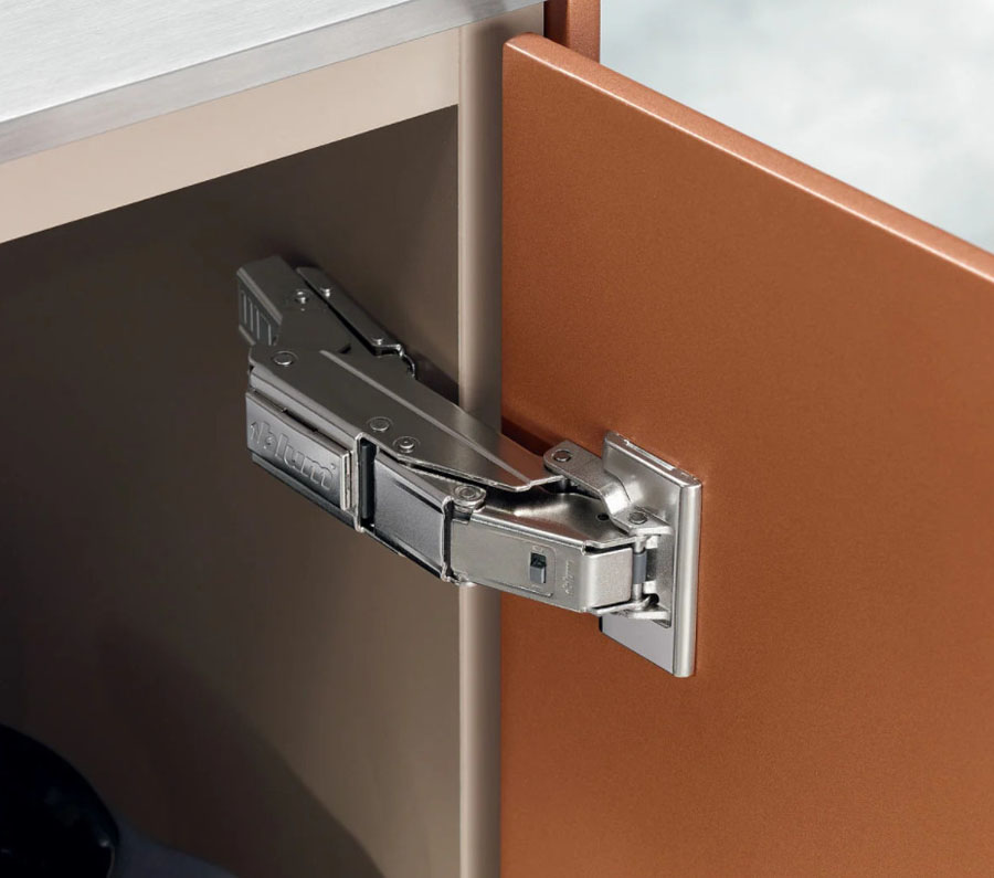 Jakość na lata Trwałe okucia kuchenne: wysokiej jakości materiały i nowoczesny design dla Twojej kuchni.