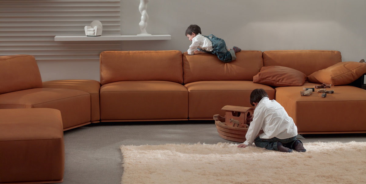 Eurokanapa: Wygoda Codziennie Mechanizm transformacji sofy eurokanapa. Wygodna sofa rozkładana do spania codziennego 2026.