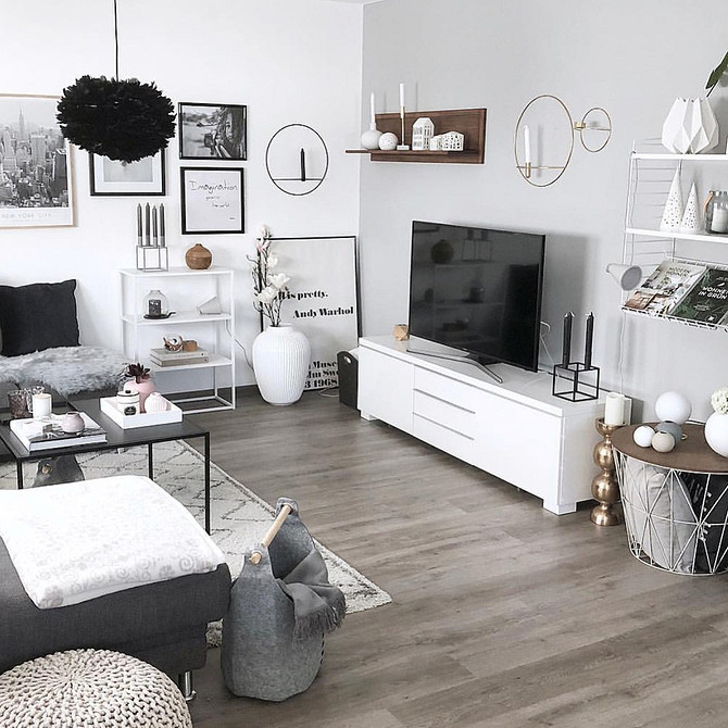 BESTA: Przechowywanie z Klasą Wnętrze 2026 z systemem BESTA IKEA: sprytne przechowywanie rzeczy i minimalistyczny design dla wymagających.