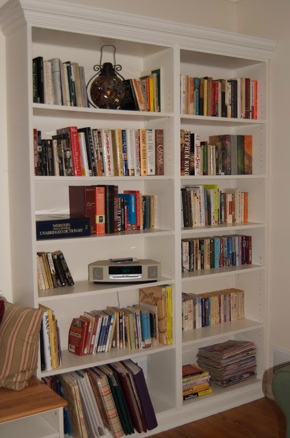 Billy: Unikalny design Transformacja zwykłego regału Billy w unikatowy element wystroju: DIY inspiracja.