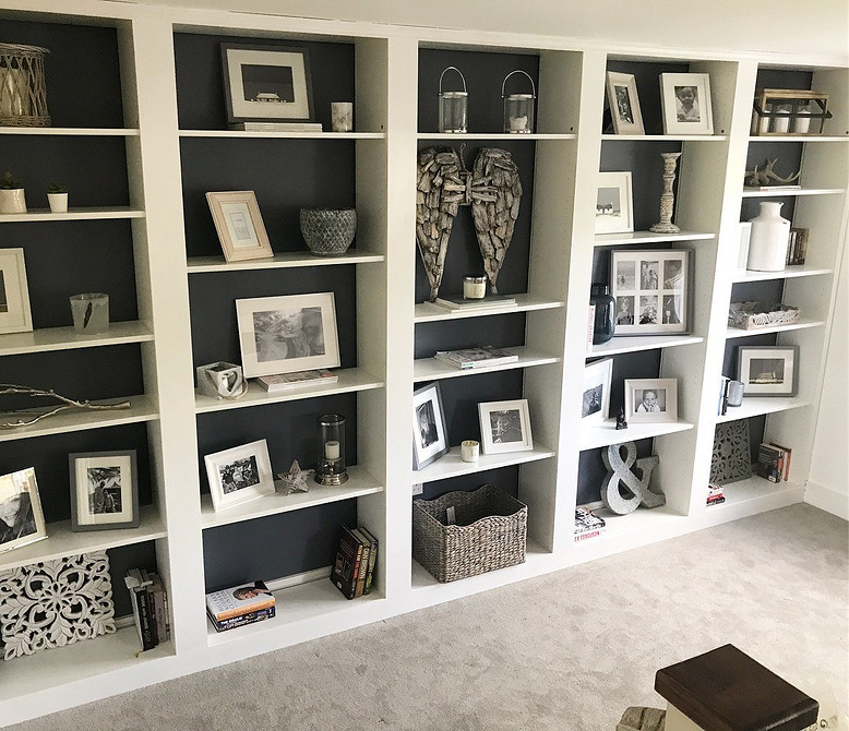 Billy: Garderoba marzeń Regał Billy IKEA jako element garderoby otwartej: praktyczne przechowywanie ubrań 2026