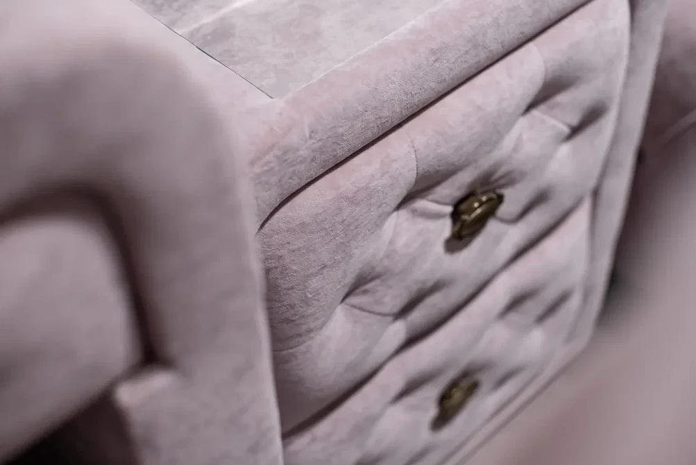 Trwała tkanina meblowa Wytrzymała tkanina meblowa w zbliżeniu. Idealna na fotele do salonu w 2026 roku.