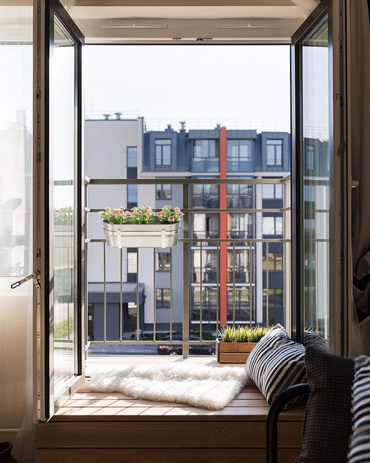 Welurowe siedzisko Welurowe siedzisko na parapecie - miękkie i przyjemne w dotyku tkaniny 2026