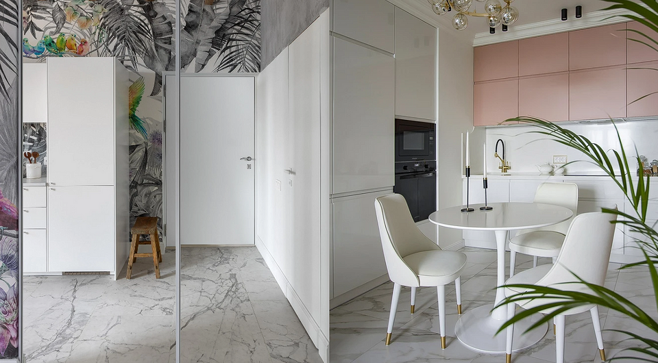 Minimalizm i przestrzeń Biały salon w stylu minimalistycznym 2026 z jasnymi akcentami kolorystycznymi.