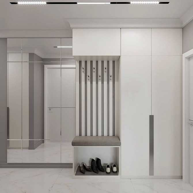 Kolor w bieli! Biała sypialnia z kolorowymi tekstyliami ożywiająca minimalistyczny design w 2026 roku.