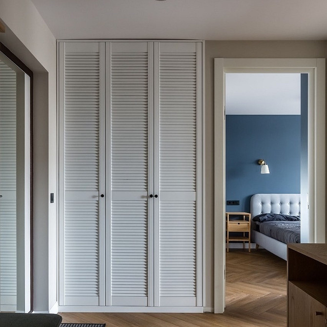 Biała przestrzeń w łazience Łazienka z białą armaturą: minimalizm 2026 dla czystości i optycznej przestrzeni.