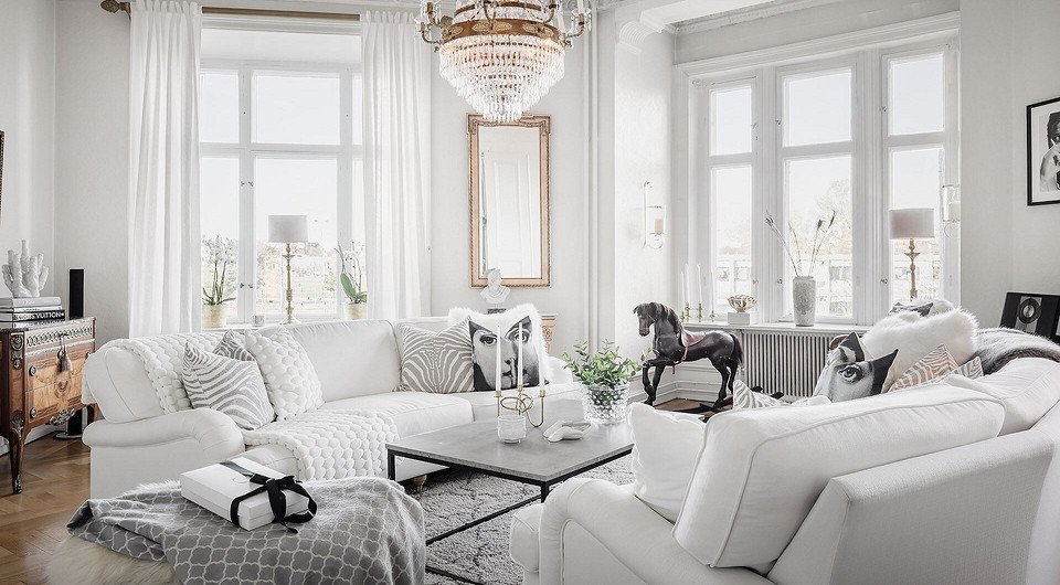 Biała sofa: Elegancja Biała sofa w salonie: elegancja i styl. Zalety i wady.