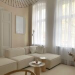 Beżowa sofa: Twój salon w stylu 2026 – inspiracje i aranżacje