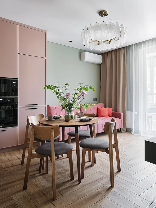 Schowek w kanapie Praktyczna kanapa kuchenna ze schowkiem: optymalne rozwiązanie do małej kuchni w 2026.