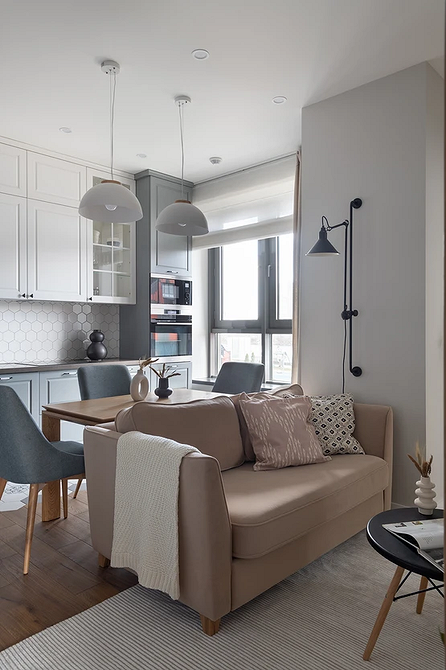 Nowoczesna mała kanapa Kompaktowa kanapa do kuchni w nowoczesnym designie małej kuchni. Meble kuchenne.