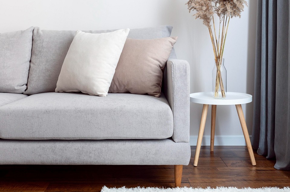 Sofa: Trendy 2026 Nowoczesna sofa z miękką tapicerką w trendach 2026 - idealny wybór