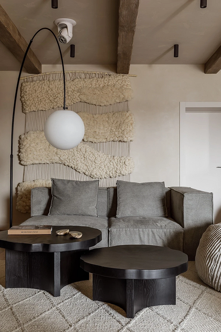 Ekologia i Komfort Ekologiczny kanapa z naturalnych materiałów obiciowych, idealny do jasnego wnętrza 2026.