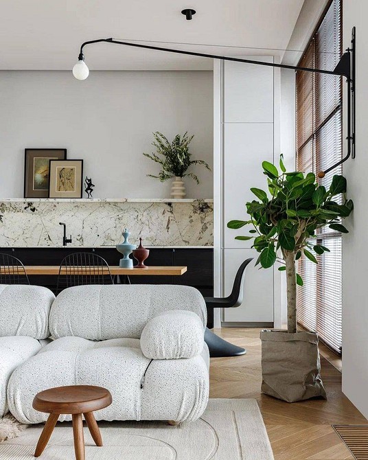 Szmaragdowy Диван 2026: Styl Modny sofa смарагdoвого koloru w salonie 2026: kolor, styl, komfort w интер'єрі.