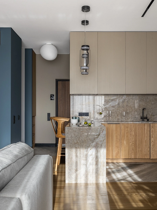 Funkcjonalne planowanie kuchni z salonem 2026: harmonia i ergonomia w małej przestrzeni.