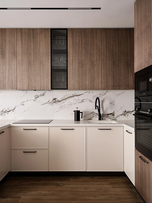 Nowoczesna kuchnia z salonem 2026: aranżacja małej przestrzeni z pomysłem.