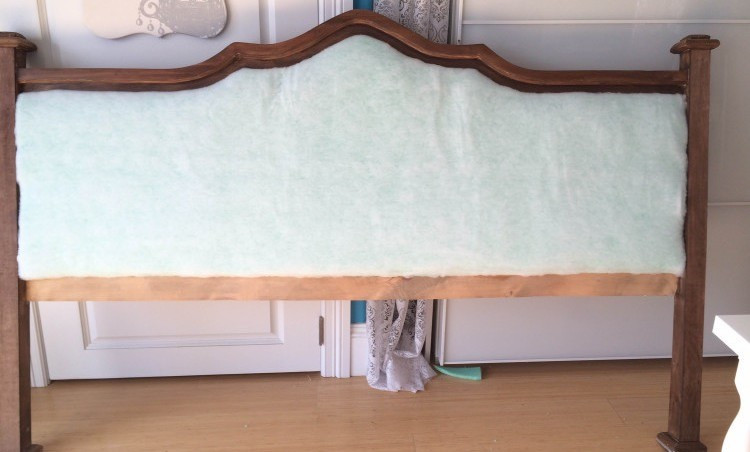 Skandynawski zagłówek DIY DIY zagłówek do łóżka w stylu skandynawskim - inspiracja do sypialni
