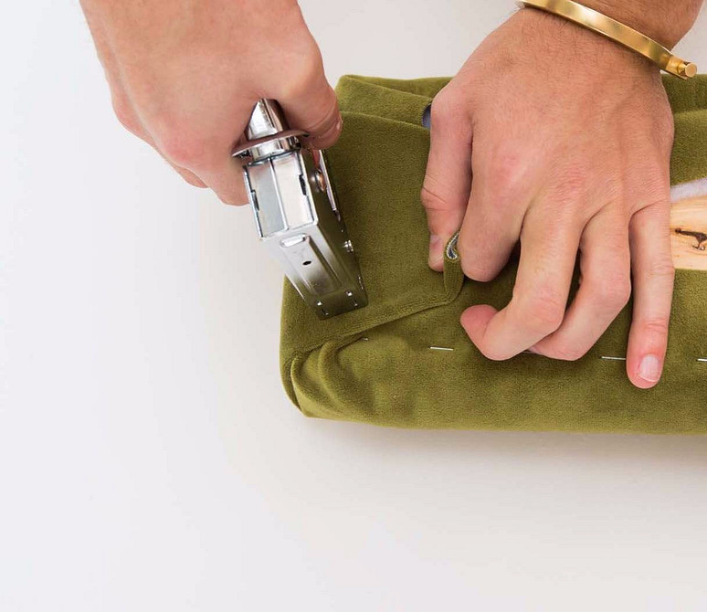 Kreatywne DIY wezgłowie Kreatywne wezgłowie łóżka DIY, tapicerowane w modnym stylu na rok 2026.