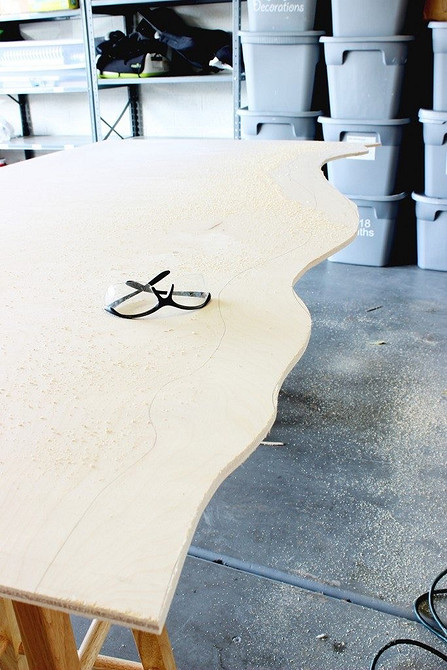 Zagłówek z paneli Zagłówek DIY z paneli ściennych. Elegancki i nowoczesny zagłówek do sypialni