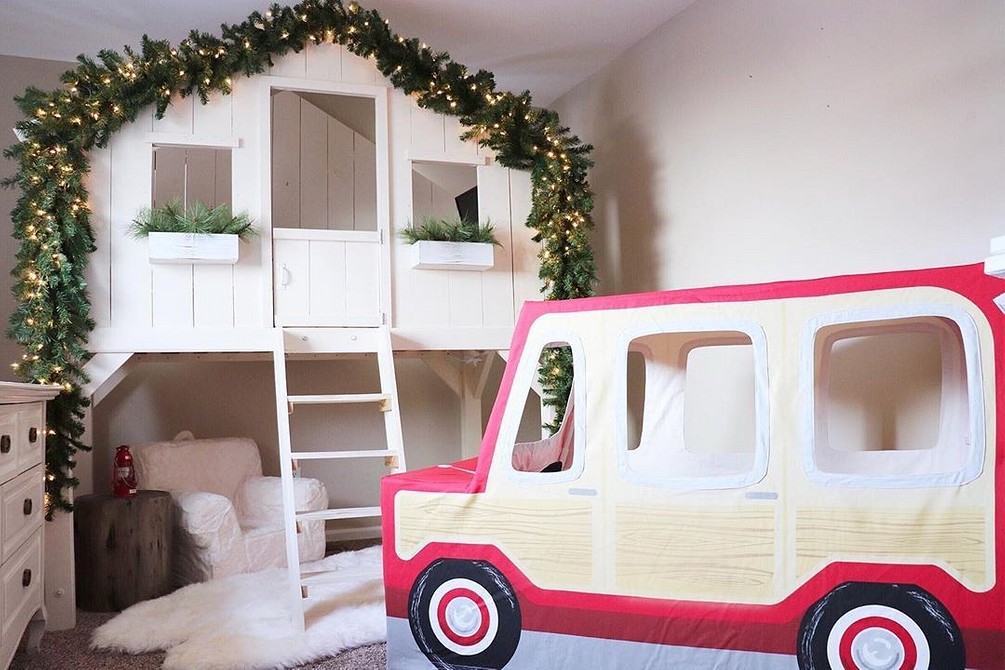 Wymiary łóżka na antresoli Ręcznie robione łóżko na antresoli: rysunki, wymiary i instrukcja krok po kroku.