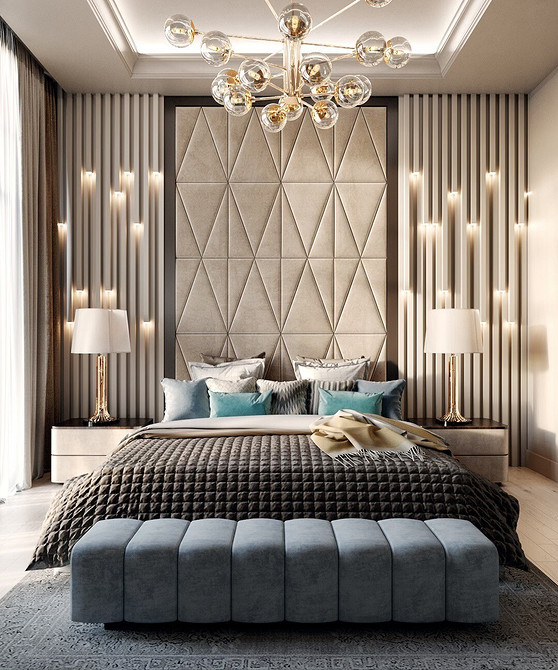 Wygodna bankietka Bankietka z wysokim oparciem w przestronnym przedpokoju, komfortowe miejsce do siedzenia.