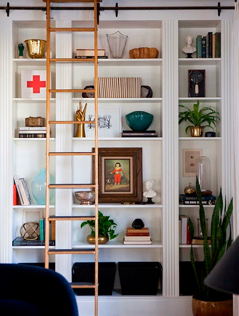 Pokój po metamorfozie Inspiracje IKEA Hacki: Odmienione wnętrze pokoju z wykorzystaniem mebli IKEA.