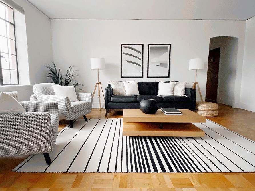 Skórzana sofa loft Skórzana sofa w stylu loft z ceglaną ścianą. Surowy i modny design.