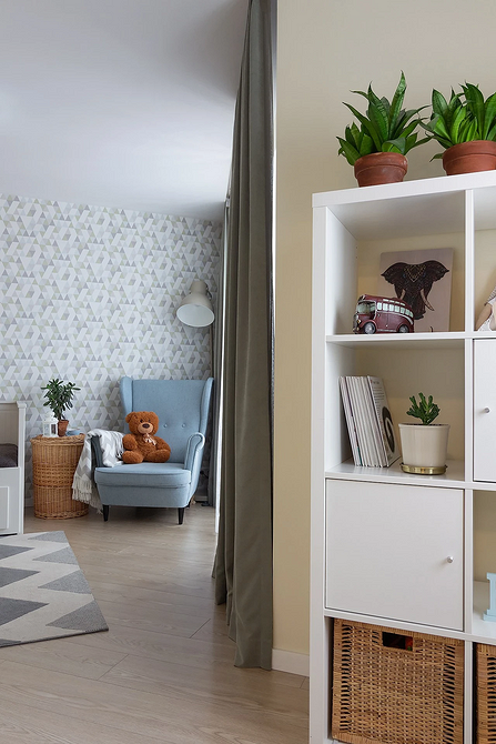 Designerski fotel dziecięcy Designerski fotel w pokoju dziecka, oryginalny styl i akcent kolorystyczny.