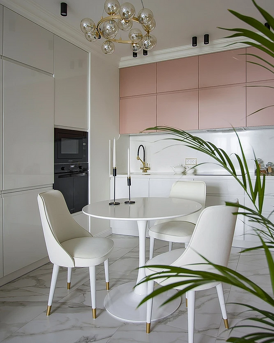 Designerski okrągły stół Designerski okrągły stół w nowoczesnej jadalni. Wybór trwałości i stylu.