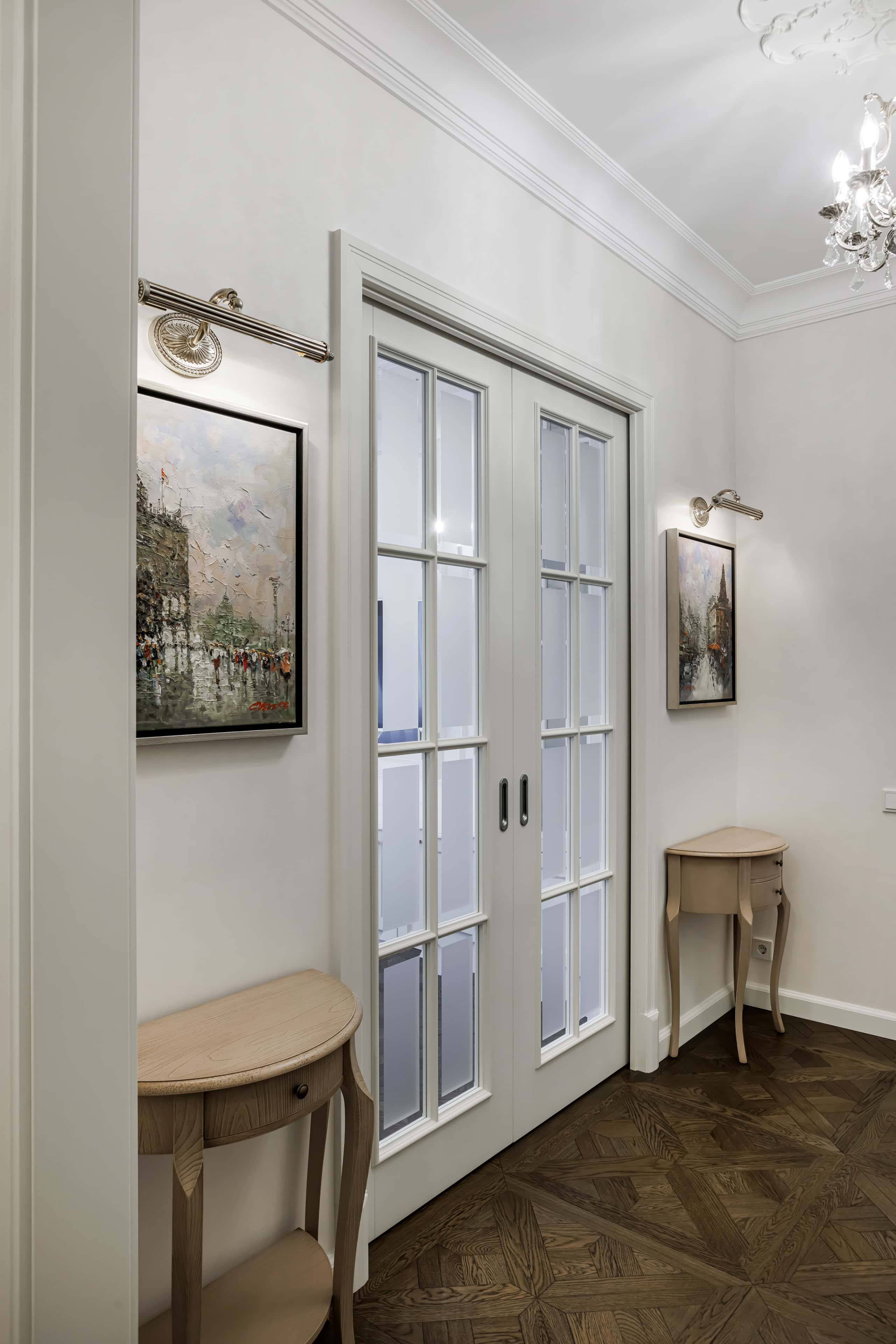 Kuchnia w neo-klasyku Design kuchni w mieszkaniu po remoncie w neo-klasycznym stylu, Kijów aranżacja wnętrz 2026.