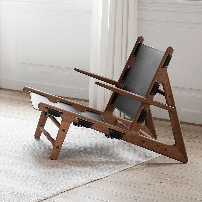 Retro Kuchnia 2026 Stół i krzesła retro z lat 70. w nowoczesnej kuchni jako designerski akcent.