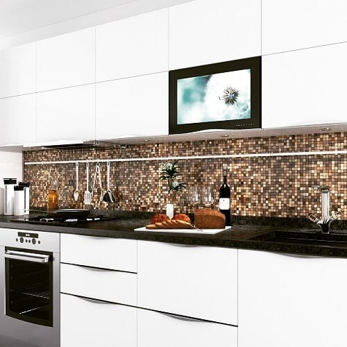 Telewizor i Tynk Kuchnia 2026: Telewizor w niszy z dekoracyjnym tynkiem w nowoczesnym salonie.