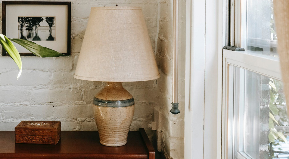 Stylowe używane meble do domu: inspiracje na aranżacje z duszą i charakterem.