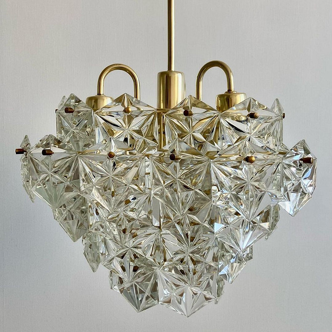 Używane meble w Twoim domu: 5 sposobów na stworzenie wymarzonego, stylowego wnętrza.