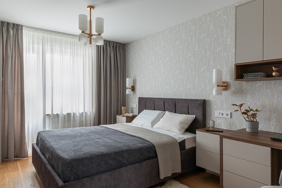 Łóżko z pojemnikiem Nowoczesna sypialnia z łóżkiem z pojemnikiem, idealne rozwiązanie do przechowywania w małym mieszkaniu.