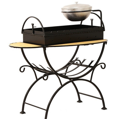 Wygodne meble ogrodowe 2026 z wodoodpornego materiału: hamak idealny do relaksu w małej przestrzeni.