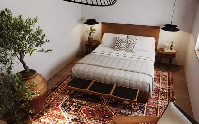 Eko-jadalnia 2026 Ekologiczny projekt domu 2026: Jadalnia z drewnianym stołem i krzesłami w neutralnych kolorach.