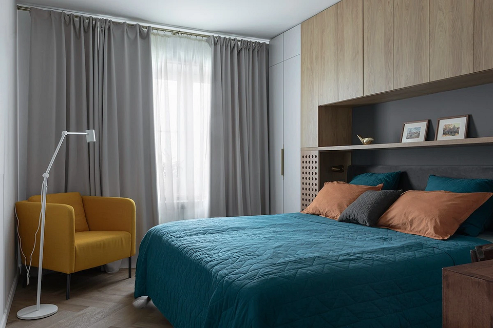 Stojaki na ubrania w sypialni - nowoczesny design i alternatywa dla szafy 2026.