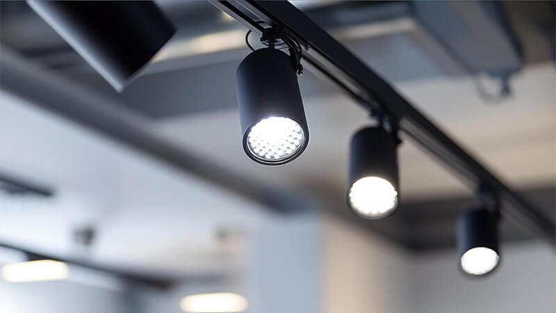 Jak Idealnie Dobrać Lampę Wiszącą: Praktyczny Poradnik Krok po Kroku - 6 - SM Strumyk Jak Idealnie Dobrać Lampę Wiszącą: Praktyczny Poradnik Krok po Kroku