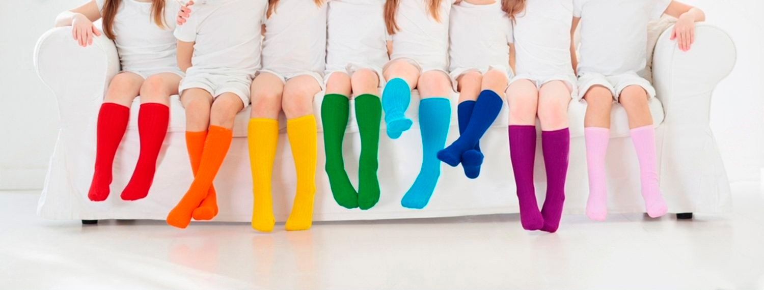 Kolory wnętrz 2026: Jak stworzyć harmonijną przestrzeń? - 8 - SM Strumyk Kolory wnętrz 2026: Jak stworzyć harmonijną przestrzeń?