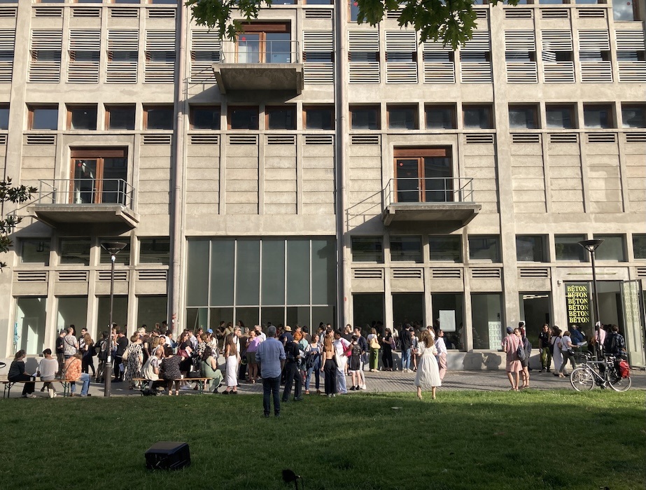 Nowa Artystyczna Wymiana Kulturalna: Inspiracje dla Wnętrz z Irlandii i Francji - 6 - SM Strumyk Nowa Artystyczna Wymiana Kulturalna: Inspiracje dla Wnętrz z Irlandii i Francji